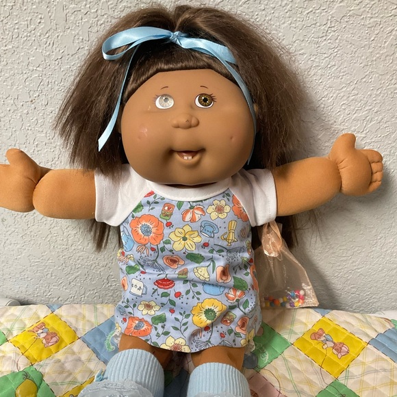 Vintage Cabbage Patch Kid AA Play Along Girl PA-9 Brown Hair Brown Eyes 2004 - Picture 3 of 11
